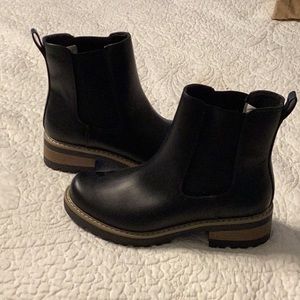 Black boots